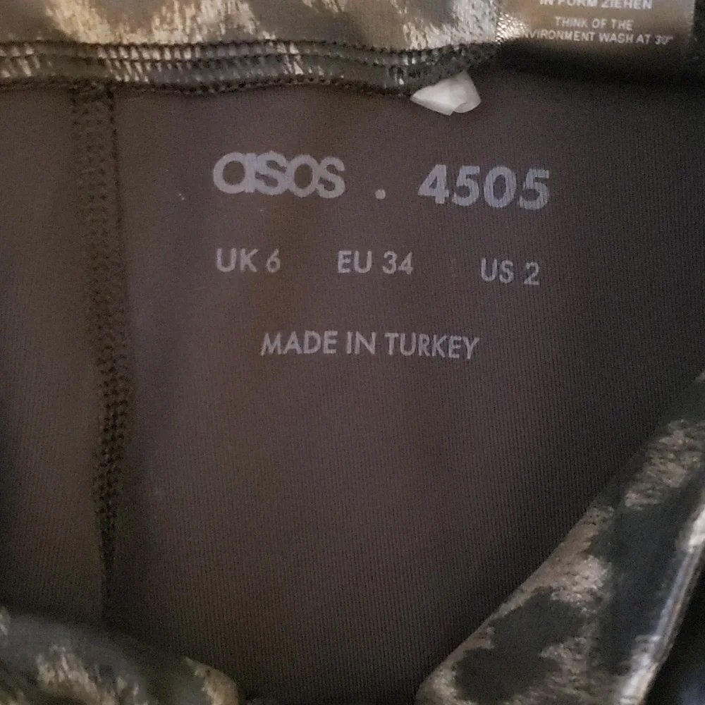 ASOS 2 Piece Set LEOPARD HIGH WAIST LEGGING AND TOP WITH MESH FRONT - Picture 11 of 11